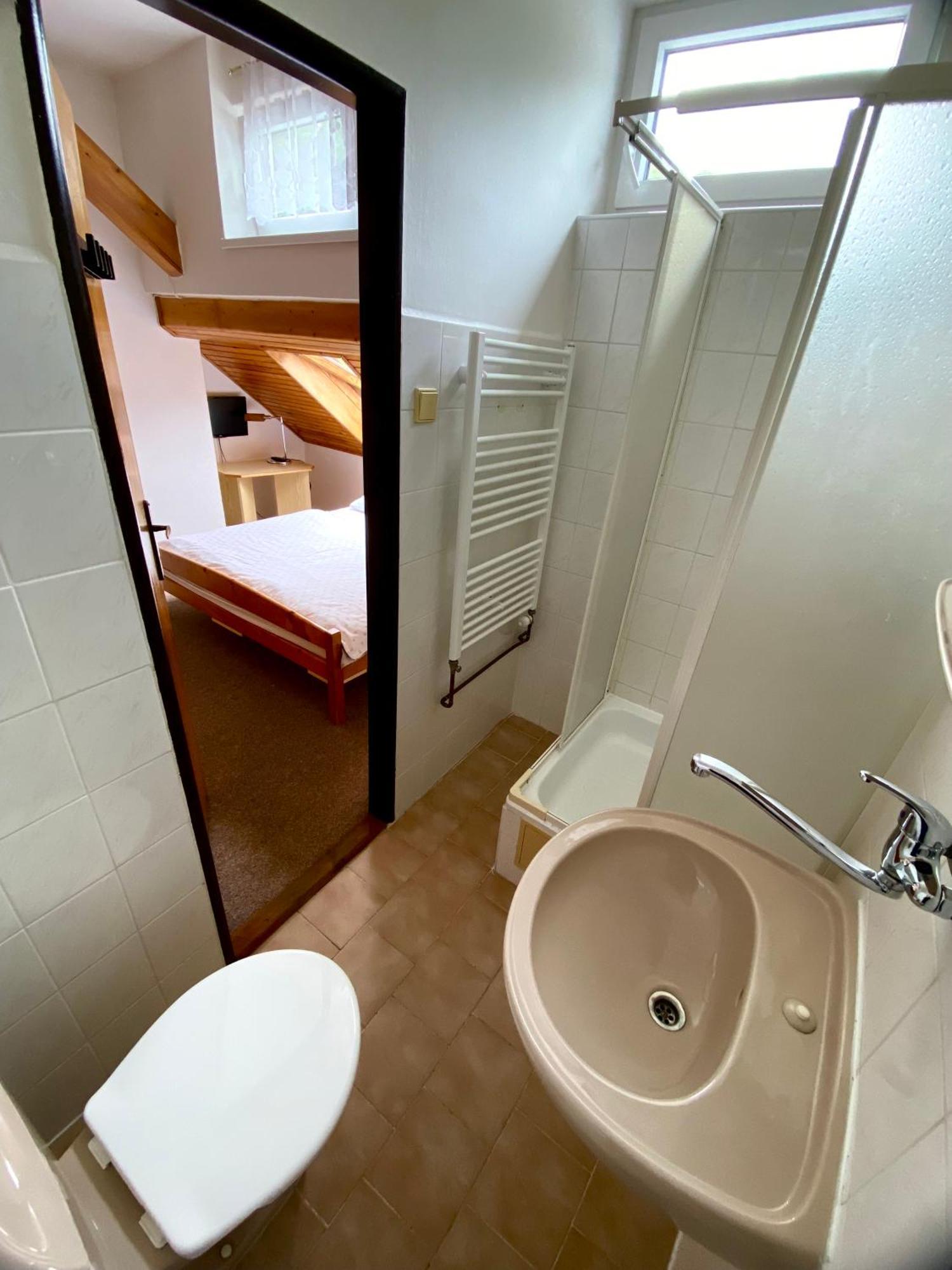 Bouda Morava Otel Dolni Dvur Dış mekan fotoğraf